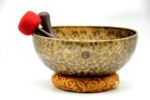 Full Moon Singing Bowl – Large Handmade Bowl for Standing Meditation, Chakra Healing, and Sound Therapy – Includes Strikers and Silk Cushion
