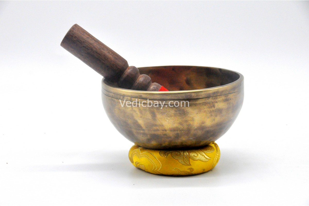 Handmade Jhumka singing bowl with bell-like dome shape – 6 inch Nepalese sound bowl