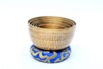 Hand Beaten Singing Bowl Set of 7 – Handmade in Nepal with chakra cushions and bracelet